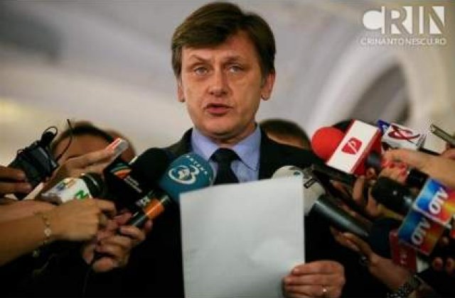 Antonescu a promulgat Legea referendumului