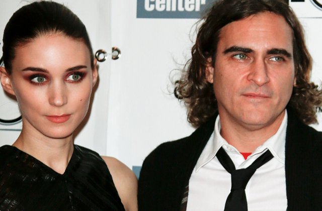 Joaquin Phoenix si Rooney Mara s-au logodit