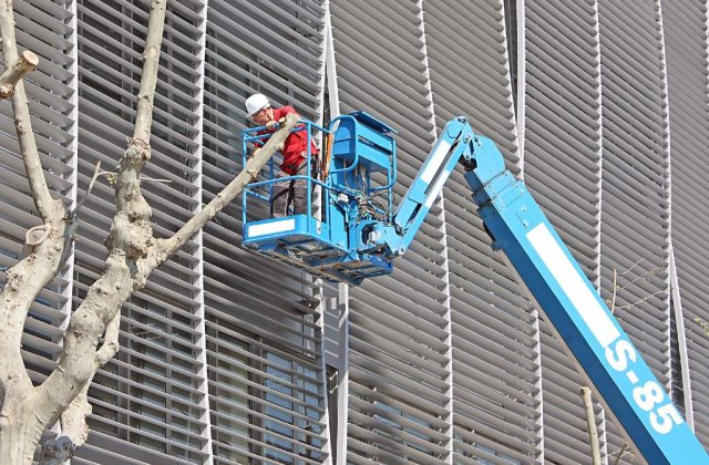 Posibile restrictii pe piata muncii din Elvetia pentru cetatenii UE