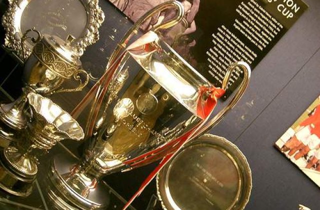 Manchester United ramane cel mai bogat club din lume