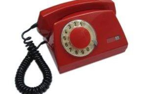 Cine ii "tuneaza" telefoanele lui Basescu?