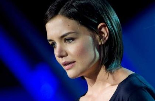 Cum isi va relansa Katie Holmes cariera?