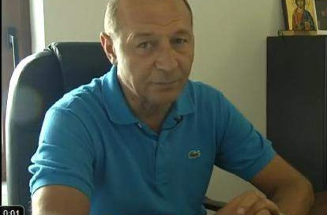 Basescu la mitingul PDL: Mergeti la vot si aparati-va tara de puscariabili!