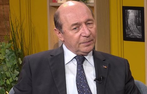 Basescu, despre tragedia din Caracal: Eu cred ca aici Politia a gresit fundamental. Fata a descris locul. Oare nu l-a dus capul pe niciun politist sa mearga la casa cu doi caini lupi si care avea un service auto?