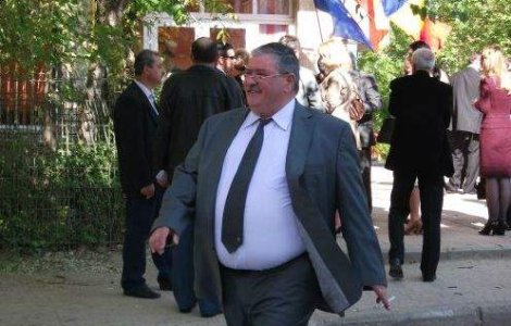 Senatorul Cezar Magureanu, implicat intr-o retea de evazionisti