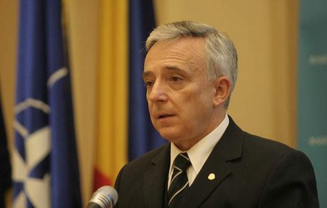 Mugur Isarescu: In Romania, supravietuiesti numai prin EVAZIUNE FISCALA