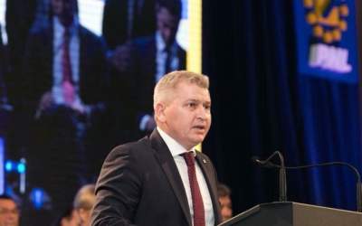 Deputat PNL: Cer PSD sa...