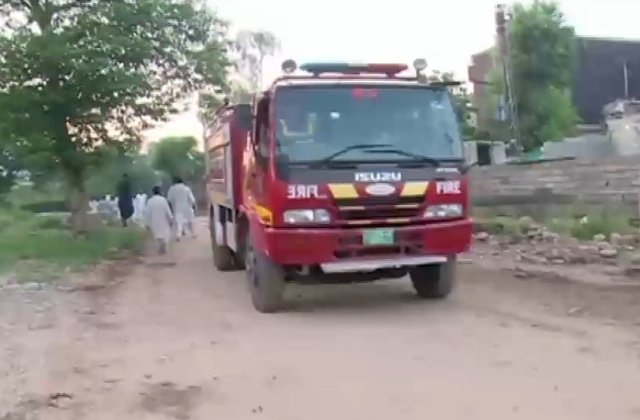 17 persoane au murit in urma prabusirii unui avion militar in apropiere de Islamabad/ VIDEO