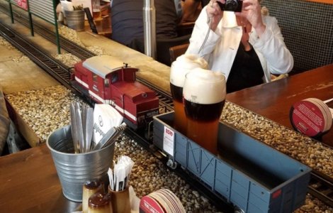  Top  Servicii originale pentru clienti: 10+ fotografii care demonstreaza inventivitatea patronilor de restaurante