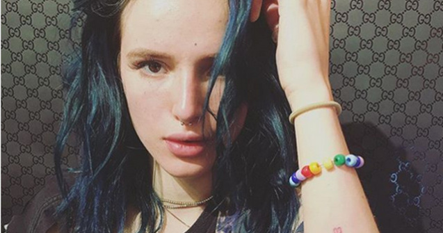  Top  10+ tatuaje minimaliste (dar de impact) ale vedetelor ce te-ar putea inspira