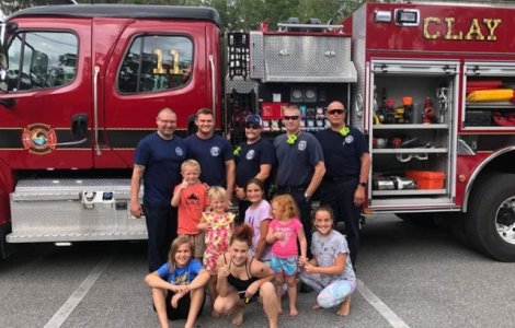  Top  10+ povesti care demonstreaza ca social media este o unealta puternica