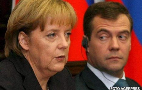 &#39;NATO si Statele Unite ameninta Rusia si intreaga lume&#39;