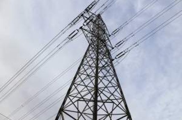 Hidroelectrica scoate pe bursa 6 pachete mici de energie