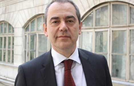 Alexandrescu (USR): Sub denumirea de "restaurare", Primaria Bucurestiului vrea sa taie zeci de arbori seculari