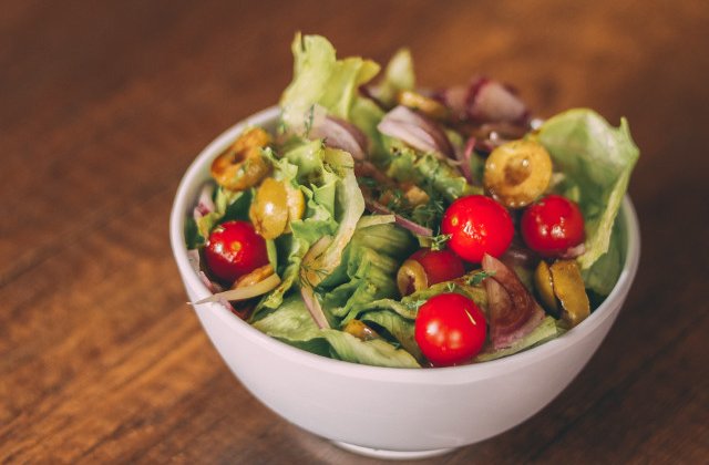 Nutritionist: Postul are numeroase beneficii doar daca e tinut corect, iar daca nu chiar poate dauna sanatatii