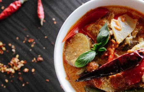 Studiu: Alimentele iuti pot creste riscul de dementa