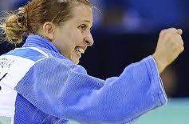 JO 2012: Prima zi, prima medalie pentru Romania