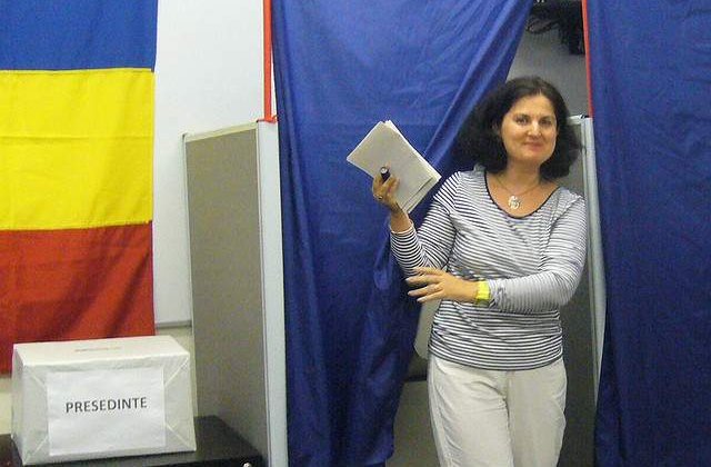 [UPDATE] REFERENDUM 2012: 37,67%, prezenta la vot pana la ora 20