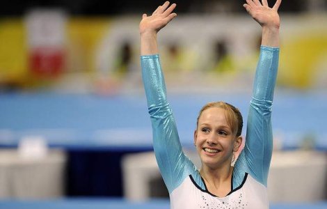 JO 2012: Fetele noastre s-au calificat in finala la gimnastica pe echipe