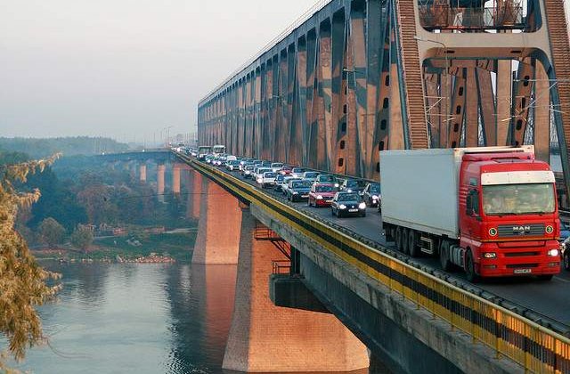 Taxa de pod la Cernavoda nu se mai plateste in weekend