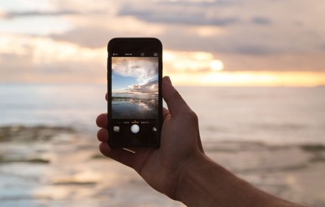 Telefoane ieftine si bune: ce sa-ti cumperi cu banii ramasi dupa concediu