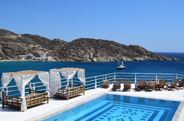 O turista a murit inecata intr-o piscina pe insula Samos, Grecia