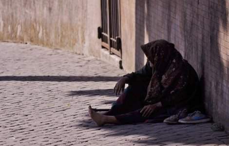 Cersetorii dintr-un oras suedez, obligati sa obtina o autorizatie pentru a putea cersi