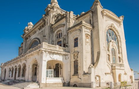 Constanta si Craiova, finaliste in cursa pentru castigarea titlului de "Capitala Tineretului din Romania"
