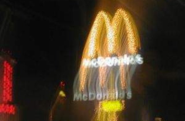 Coca-Cola si McDonald`s, interzise in Bolivia