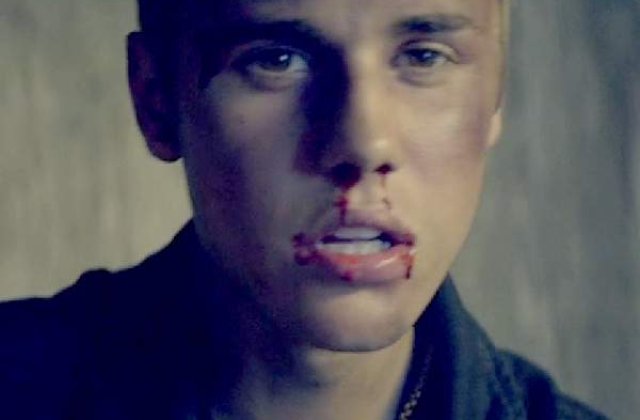 Videoclip nou: Justin Bieber, "As long as you love me"