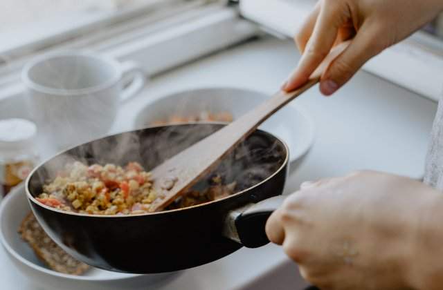 10+1 secrete din bucatarie pe care ti-ai fi dorit sa le fi stiut mai devreme