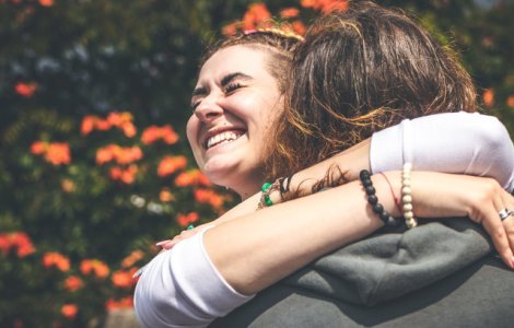  Top  6 tehnici ce te ajuta sa-ti dezvolti empatia (+ 5 pasi de urmat pentru a rezona mai bine cu cei din jur)