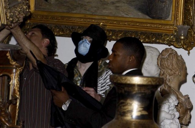 Michael Jackson, diagnosticat cu cancer de piele