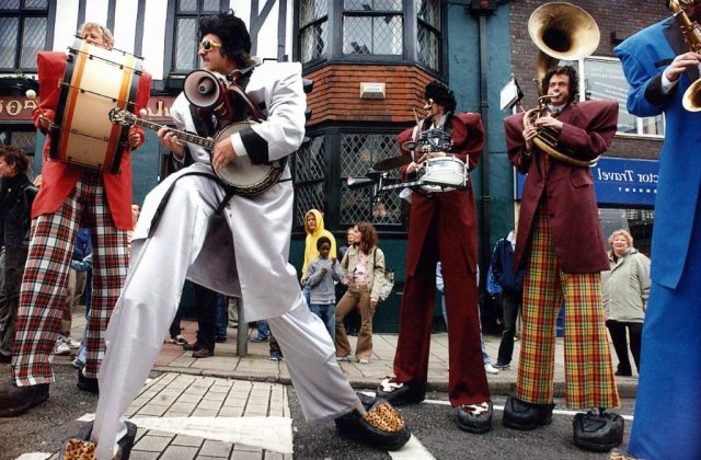 B&#39;ESTFEST isi asteapta publicul cu &#39;extra goodies&#39;