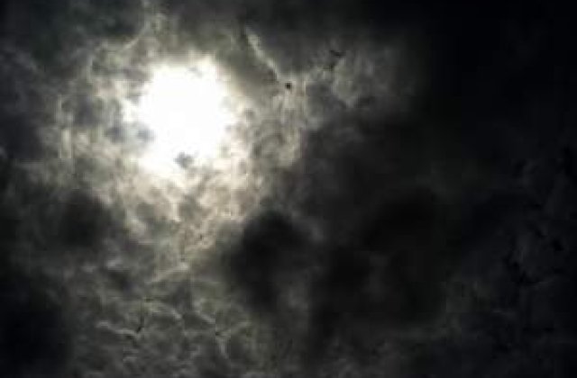 Taifunul Saola face victime in Taiwan