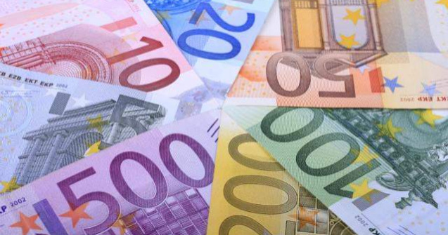 ING: BNR a cheltuit 1 MILIARD de euro pentru a sustine leul