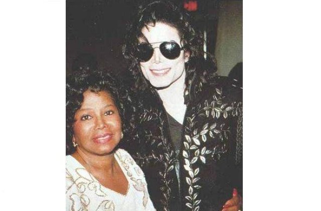 Katherine Jackson este din nou tutore pentru copiii lui Michael