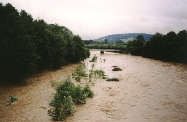 169 de persoane si-au pierdut viata in Coreea de Nord, in urma inundatiilor
