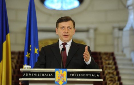 Antonescu: Daca Basescu ramanea presedinte, in toamna am fi avut violente sociale