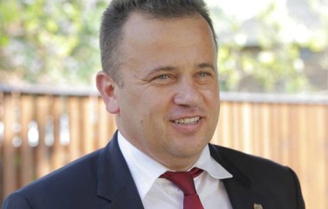 Liviu Pop vrea ca 10 august sa devina Ziua Unitatii Civice