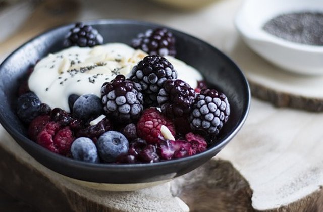 In loc de inghetata: 6 deserturi de vara delicioase, care nici nu ingrasa