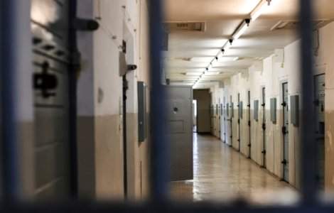  Top  Au cerut sa faca inchisoare: 9 cazuri absurde cand oamenii si-au dorit sa ajunga la puscarie