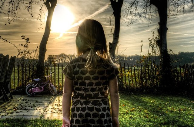 Peste 2.800 cazuri de minori disparuti in tara in acest an. Pe site-ul Politiei figureaza numai 17