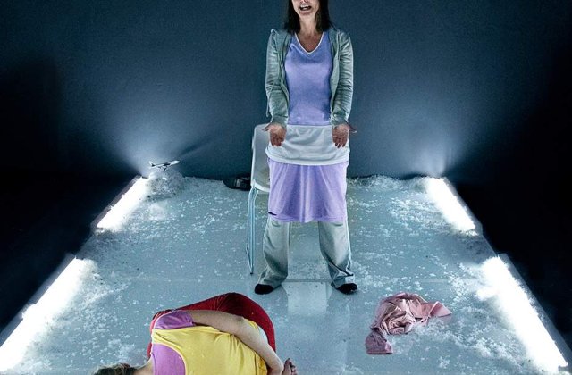 &#39;White Embers&#39;, din Stockholm la Sibiu