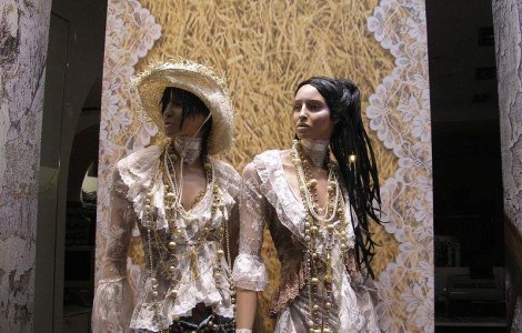 Diavolul inca se imbraca de la Prada... si aduce venituri mari