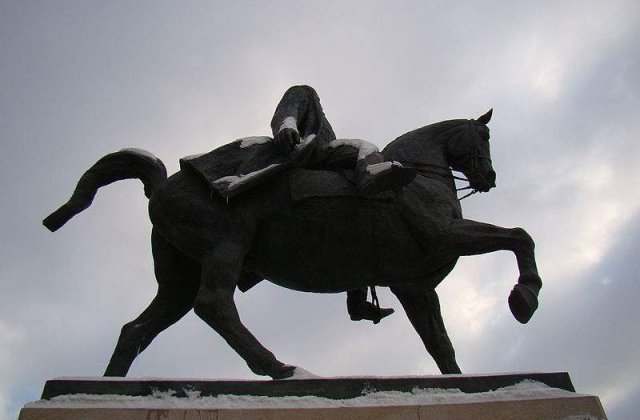 Primaria Capitalei a cheltuit 43,4 mil. lei pe statui in ultimii 12 ani