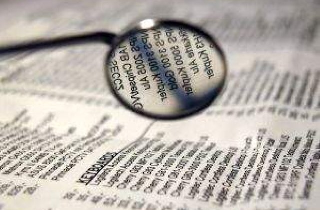 Iliescu: Romanii plecati de peste 6 luni ar trebui scosi de pe listele permanente