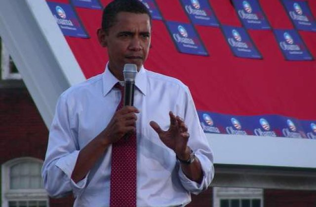 Obama: Romney fura de la saraci pentru a da bogatilor