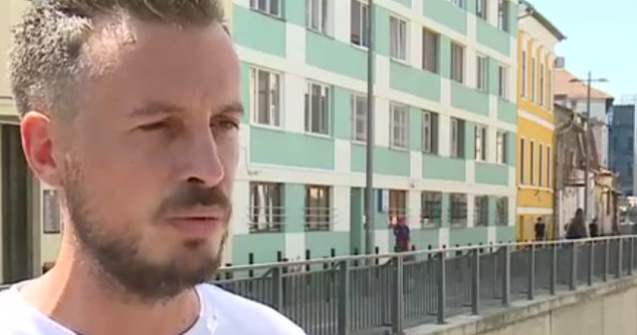 Un barbat din Cluj sustine ca a fost batut de politisti pentru ca a criticat modul de actiune in cazul Caracal