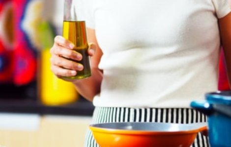  Top  Gateste sanatos: 10 cele mai bune uleiuri de folosit in bucatarie
